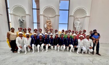 Ballet jalisciense deslumbra con el baile 