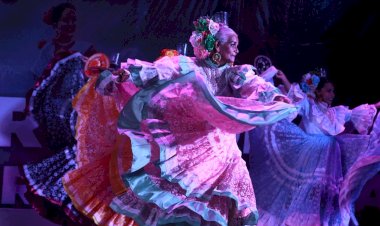 ENTREVISTA |  Abuelas costureras conquistan XXI Espartaqueada Cultural con danza