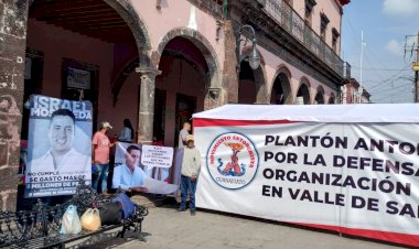 Instalan plantón para exigir servicios básicos en Valle de Santiago, Guanajuato