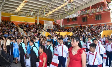 CRÓNICA | En Huitzilan, ¡niños alegres, danzantes, declamadores y estudiosos!