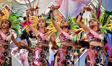 Protestan con cultura en Oaxaca para defender albergues estudiantiles