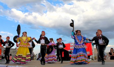 Zacatecas también exige alto a represión estudiantil en Oaxaca
