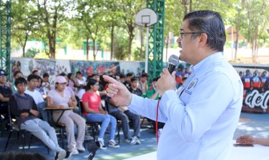 Destaca Brasil Acosta formación integral de CBTA 110 en Tecomatlán