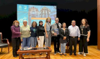 Mi universidad. 40 años de la Facultad de Ciencias de la Comunicación