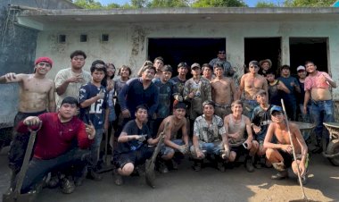 Sólo el pueblo organizado podrá salir del lodo