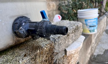 ‘Dicen que el agua es vida, pero aquí la vida cuesta cada vez más’