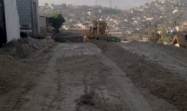 Logra Antorcha pavimentación en colonia popular