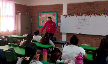 Primaria “Rosa Luxemburgo” recibe clave y aulas nuevas en San Agustín