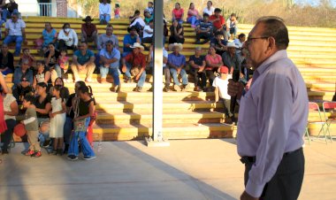 Mejoran infraestructura deportiva en Tecomatlán