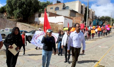 Antorchistas de Pánuco, Zacatecas, entregan pliego petitorio