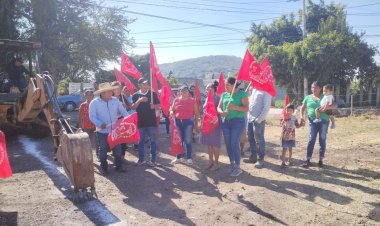 300 familias tendrán red de agua en colonia Caudillo del Sur