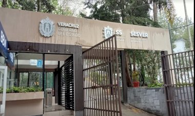 ENTREVISTA | Sin medicamentos ni atención: la realidad del sistema de salud en Veracruz