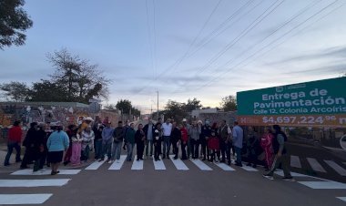 Inaugura Antorcha y gobierno municipal pavimentación en Hermosillo