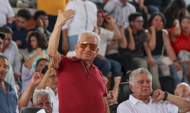 Aquiles Córdova Morán, ejemplo de liderazgo