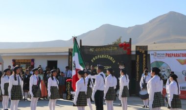 Estudiantes, Antorcha les abre la puerta para seguir estudiando